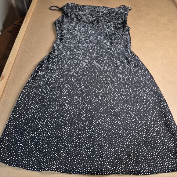 urban Outfiters Dresses & Skirts - Chic Black and White Spotted Midi Dress
